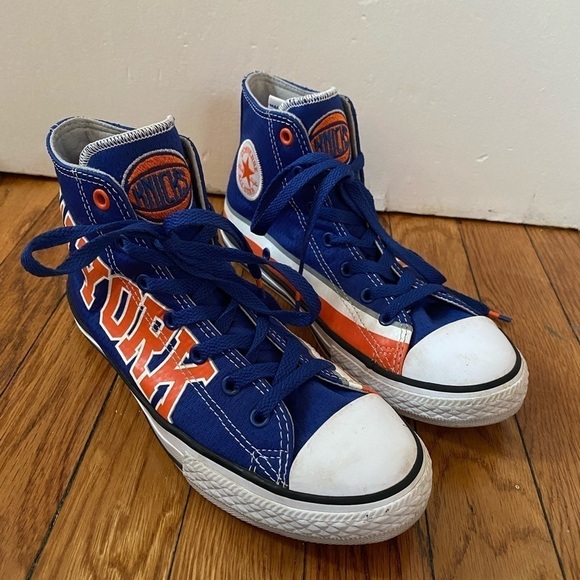 Converse Chuck Taylor Kids All Star NBA New York Knicks Hightop Sneakers… - Picture 1 of 8